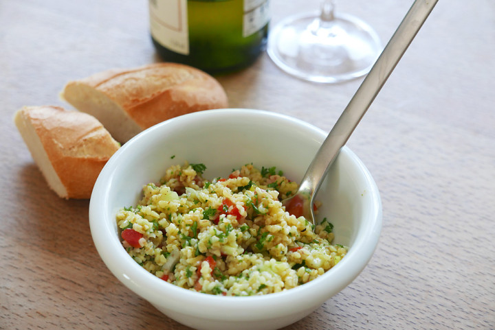 Tabbouleh-Salat stammt aus der libanesischen Küche