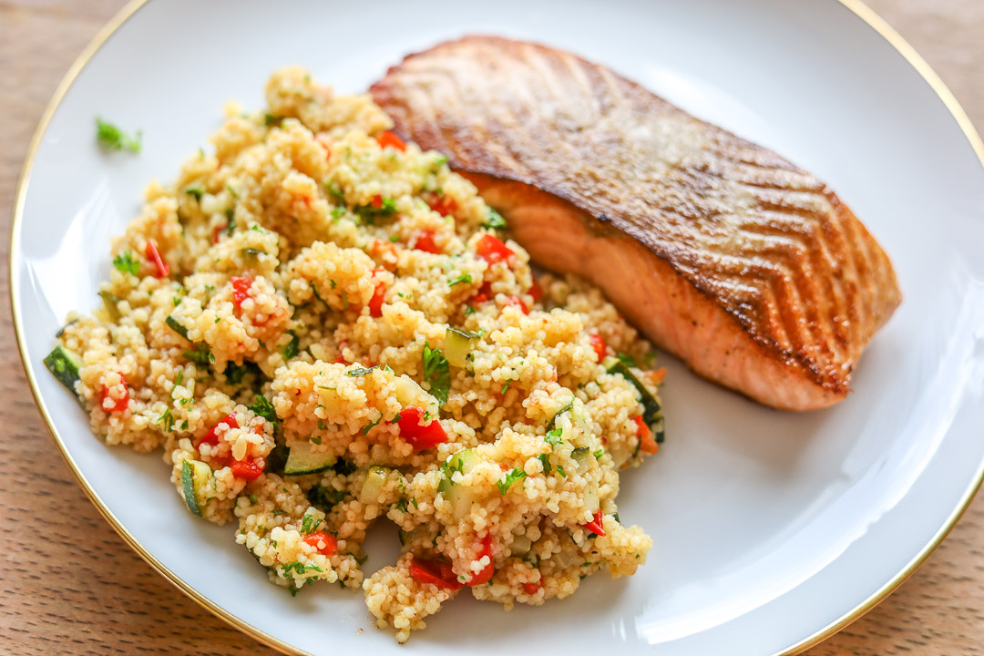 Lachs mit Gemüse-Couscous