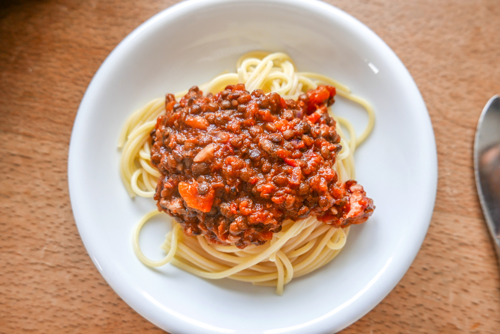 Spaghetti mit Linsen-Bolognese