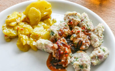 Zwiebelsauce – zu Wurstknöpfle, Spätzle & Co.