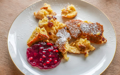 Kaiserschmarrn aus dem Ofen: luftig und locker
