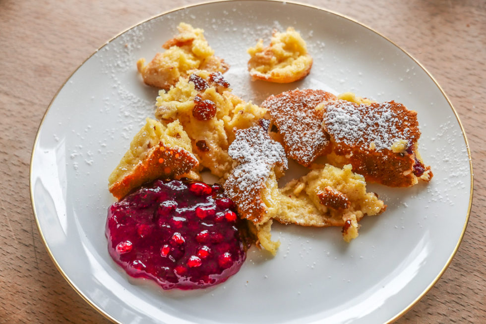 Kaiserschmarrn aus dem Ofen: luftig und locker - Testschmecker Kaiserschmarrn aus dem Ofen: luftig und locker - Testschmecker